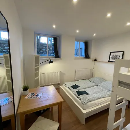 Blue Doors Altstadt *