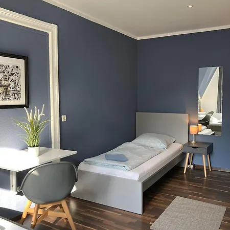 Blue Doors Altstadt Vandrarhem