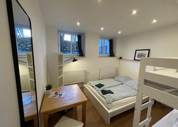 Blue Doors Altstadt *